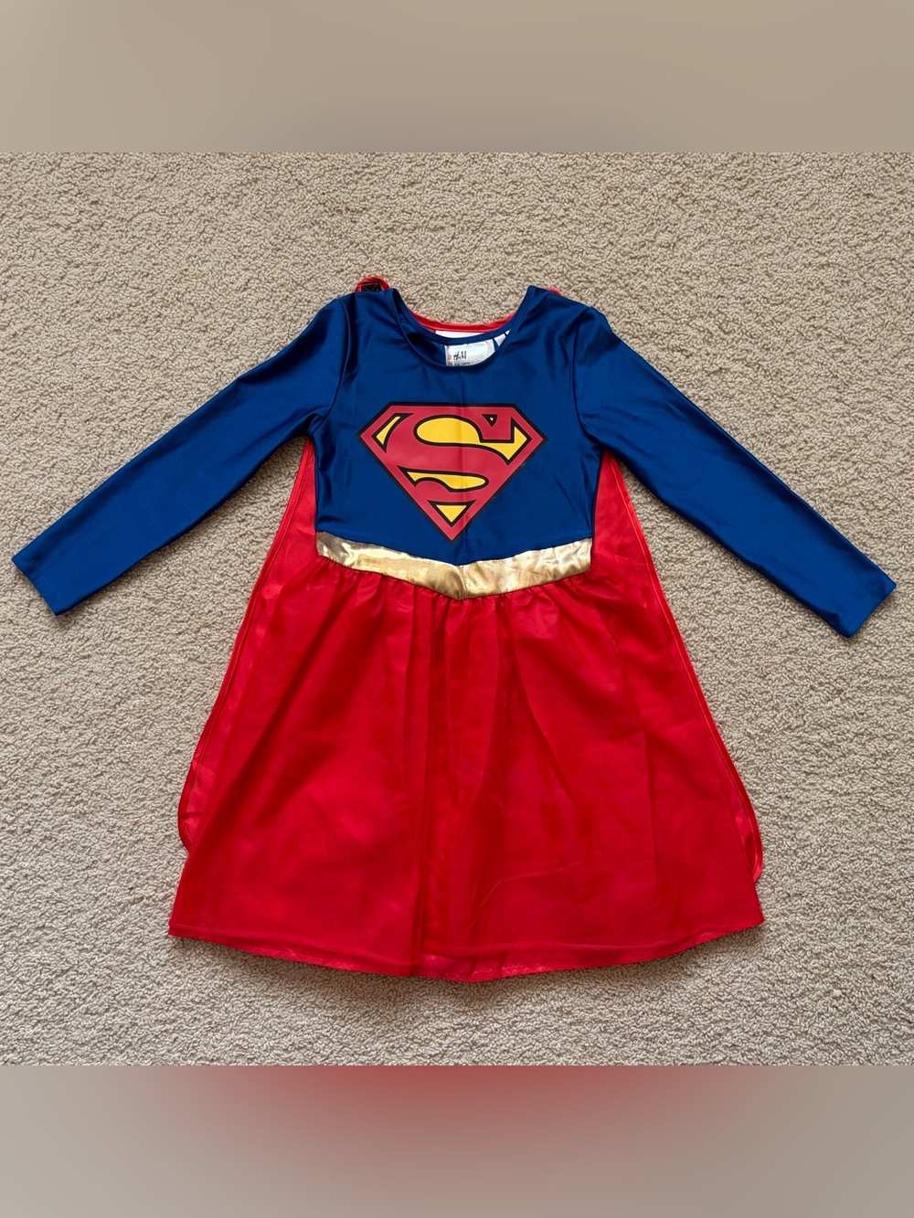 H&M DC Comics Collection Supergirl Halloween Kids Costume Size 5T/6